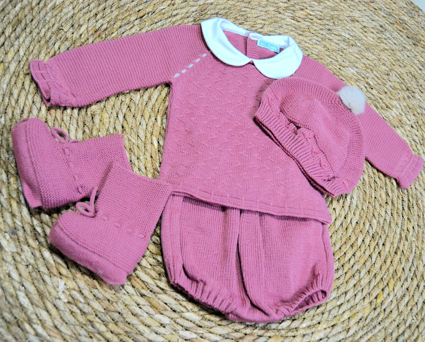 Conjunto 4 piezas POMPOM